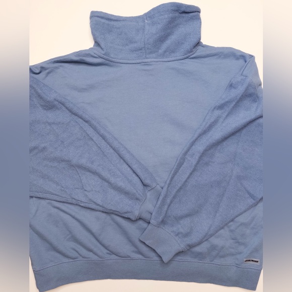Disney Parks Star Wars Galaxy’s Edge Cropped Light Sweatshirt Women’s XL - Picture 9 of 10